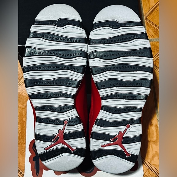 Jordan 10 Retro 'Bulls Over Broadway' Preloved OG All 10M. - Picture 7 of 7